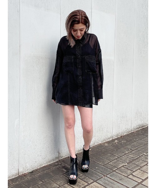 ENVYM(アンビー)の「ステッチシアーSH(シャツ/ブラウス・レディース・ホワイト/ブラック/ベージュ/ピンク・FREE)」の21枚目の写真