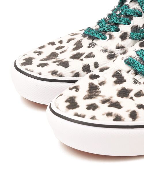 VANS（バンズ）の「【SHIPS別注】VANS:COMFYCUSH◆（スニーカー・レディース・オフホワイト・25/30/35/40/45/50）」の3枚目の写真