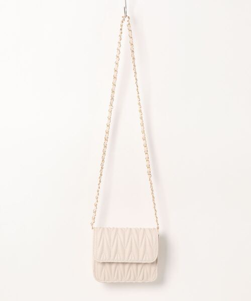 clear（クリア）の「キルティング合皮ショルダーバッグ≪2022SS新作≫（ショルダーバッグ・レディース・ブラック/アイボリー/ブルーグレー・F）」の2枚目の写真