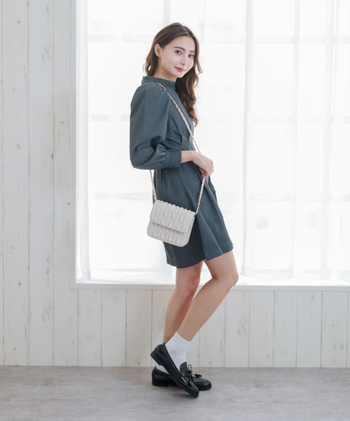 clear（クリア）の「キルティング合皮ショルダーバッグ≪2022SS新作≫（ショルダーバッグ・レディース・ブラック/アイボリー/ブルーグレー・F）」の4枚目の写真