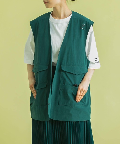 SENSE OF PLACE by URBAN RESEARCH（センスオブプレイスバイアーバンリサーチ）の「Uiscel　マルチポケットオーバーベスト（ベスト・メンズ・ブラック/ベージュ/グリーン・ONE）」の10枚目の写真