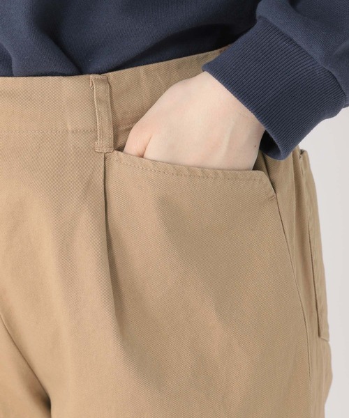 studio CLIP（スタディオクリップ）の「【低身長向けアイテム/WEB限定】ストレートチノパンツ（チノパンツ・レディース・ベージュ/アイボリー・SMALL/MEDIUM）」の17枚目の写真