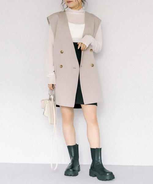 OLIVE des OLIVE（オリーブデオリーブ）の「サイドベルトジレ（ベスト・レディース・オフホワイト/ネイビー/グレイッシュベージュ・FREE）」の8枚目の写真