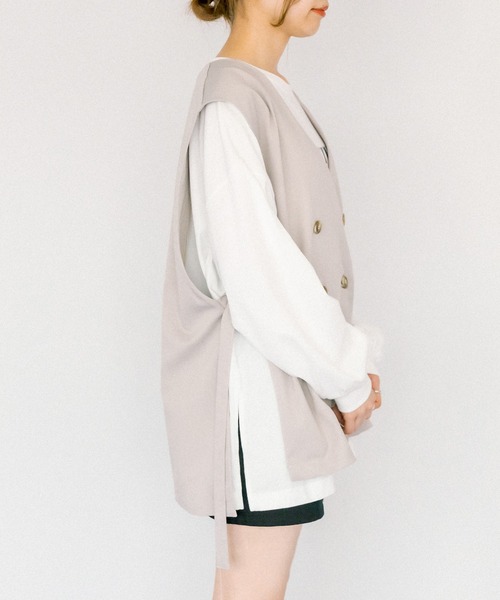 OLIVE des OLIVE（オリーブデオリーブ）の「サイドベルトジレ（ベスト・レディース・オフホワイト/ネイビー/グレイッシュベージュ・FREE）」の17枚目の写真