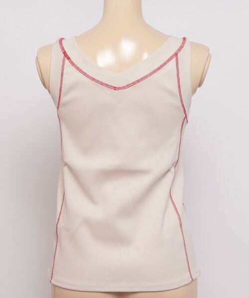 led.tokyo(レッドトウキョウ)の「【led.tokyo】ステッチカラー2WAY U/Vネックトップ (ZOZO限定カラー:グリーン)(Tシャツ/カットソー・レディース・ブラック/ホワイト/ベージュ/グリーン・M)」の18枚目の写真