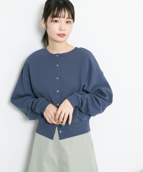 KBF（ケイビーエフ）の「2WAYスナップボタンカーディガン（カーディガン/ボレロ・レディース・ラベンダー/アイボリー/ネイビー・ONE）」の12枚目の写真