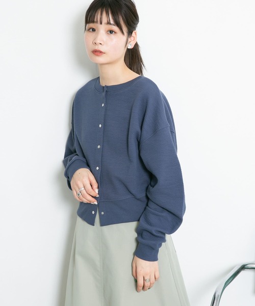 KBF（ケイビーエフ）の「2WAYスナップボタンカーディガン（カーディガン/ボレロ・レディース・ラベンダー/アイボリー/ネイビー・ONE）」の14枚目の写真