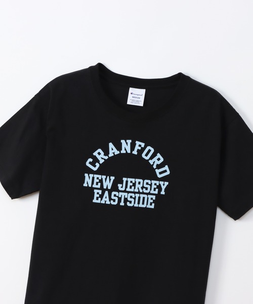 Champion(チャンピオン)の「【Champion/チャンピオン】レディース ショートスリーブTシャツ(Tシャツ/カットソー・レディース・ホワイト/ブラック/ネイビー/オレンジ系その他3・MEDIUM/LARGE)」の8枚目の写真