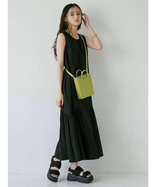 MURUA(ムルーア)の「サイドティアードワンピース(ワンピース・レディース・ブラック/ベージュ/グリーン・FREE)」の18枚目の写真