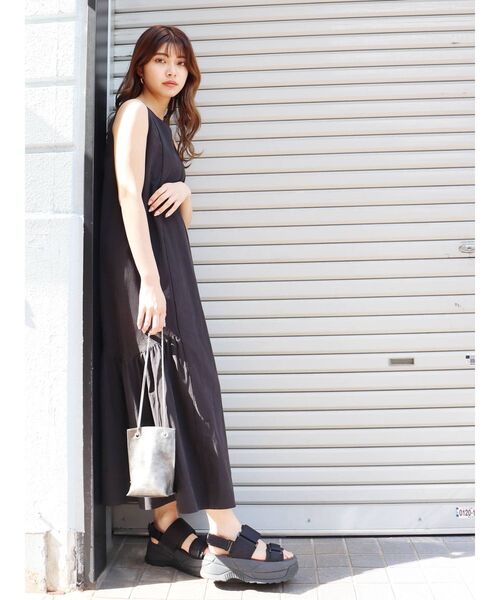 MURUA(ムルーア)の「サイドティアードワンピース(ワンピース・レディース・ブラック/ベージュ/グリーン・FREE)」の21枚目の写真