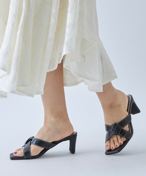tocco closet（トッコ　クローゼット）の「スクエアトゥミュールサンダル（サンダル・レディース・ブラック/キャメル・L/M/LL/S）」の9枚目の写真