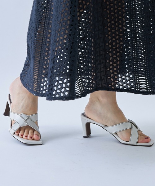 tocco closet（トッコ　クローゼット）の「スクエアトゥミュールサンダル（サンダル・レディース・ブラック/キャメル・L/M/LL/S）」の5枚目の写真