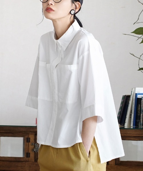 e-zakkamania stores（イーザッカマニアストアーズ）の「【一枚で様になるボックスシャツ】 ボックスシルエット ブロードシャツ（シャツ/ブラウス・レディース・ブラック/ブルー/ホワイト・M）」の2枚目の写真