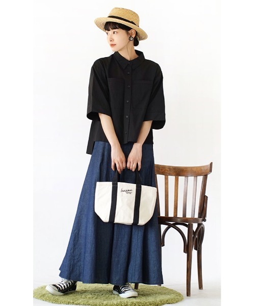 e-zakkamania stores（イーザッカマニアストアーズ）の「【一枚で様になるボックスシャツ】 ボックスシルエット ブロードシャツ（シャツ/ブラウス・レディース・ブラック/ブルー/ホワイト・M）」の9枚目の写真