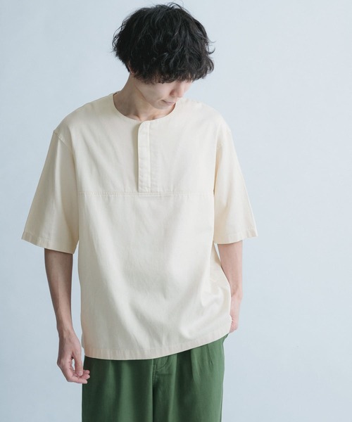 FORK&SPOON(フォークアンドスプーン)の「FORK&SPOON ハーフジッププルオーバーシャツ(シャツ/ブラウス・メンズ・ネイビー/アイボリー・5/4)」の1枚目の写真