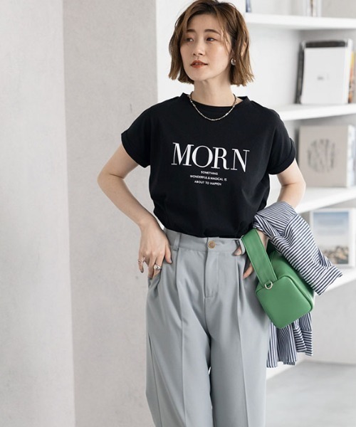 GeeRA(ジーラ)の「フレンチスリーブプリントTシャツ(Tシャツ/カットソー・レディース・ブラック/オフホワイト/ブルー・MEDIUM/LARGE/X-LARGE/XX-LARGE)」の4枚目の写真