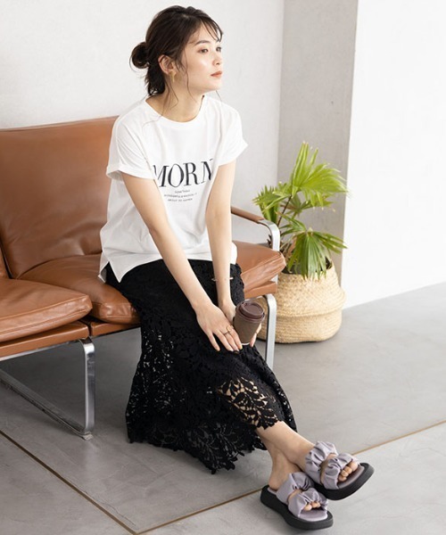 GeeRA(ジーラ)の「フレンチスリーブプリントTシャツ(Tシャツ/カットソー・レディース・ブラック/オフホワイト/ブルー・MEDIUM/LARGE/X-LARGE/XX-LARGE)」の22枚目の写真