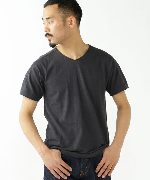 BEAMS PLUS(ビームスプラス)の「BEAMS PLUS / V ネック Tシャツ(Tシャツ/カットソー・メンズ・オフホワイト/ネイビー/ピンク/ブラック・X-LARGE/LARGE/MEDIUM/SMALL)」の13枚目の写真
