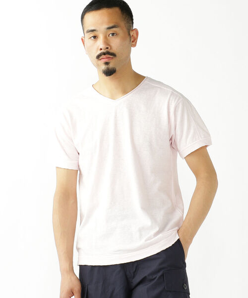 BEAMS PLUS(ビームスプラス)の「BEAMS PLUS / V ネック Tシャツ(Tシャツ/カットソー・メンズ・オフホワイト/ネイビー/ピンク/ブラック・X-LARGE/LARGE/MEDIUM/SMALL)」の14枚目の写真