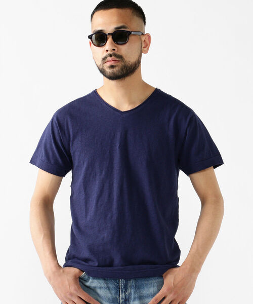 BEAMS PLUS(ビームスプラス)の「BEAMS PLUS / V ネック Tシャツ(Tシャツ/カットソー・メンズ・オフホワイト/ネイビー/ピンク/ブラック・X-LARGE/LARGE/MEDIUM/SMALL)」の16枚目の写真