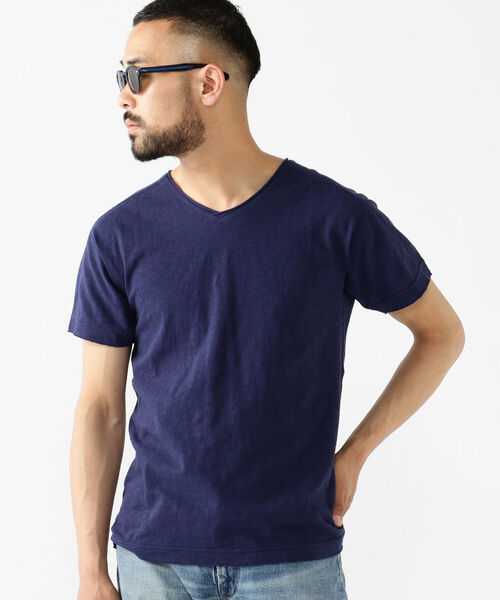 BEAMS PLUS(ビームスプラス)の「BEAMS PLUS / V ネック Tシャツ(Tシャツ/カットソー・メンズ・オフホワイト/ネイビー/ピンク/ブラック・X-LARGE/LARGE/MEDIUM/SMALL)」の17枚目の写真