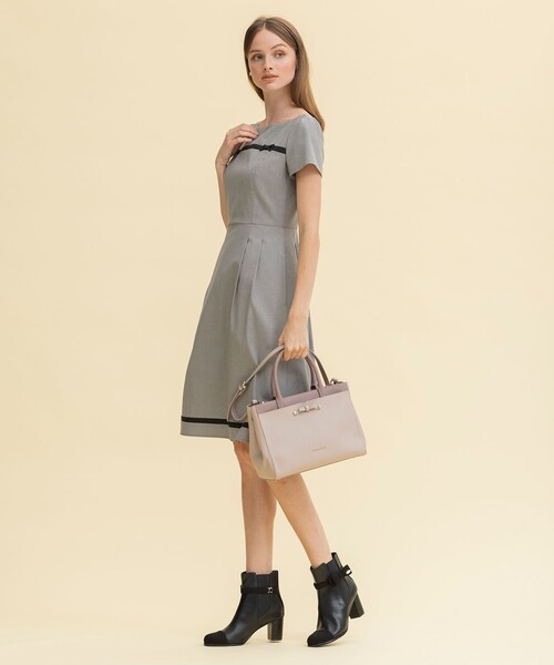 TOCCA トッカ ワンピース ベージュ ノースリーブ 洗えるドレス TOCCA（トッカ）の「【洗える！】AVENUE ドレス（ワンピース