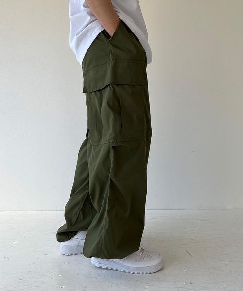 SPINNS（スピンズ）の「【ポリ素材】ドローコード バルーンスノーカーゴパンツ（その他パンツ・メンズ・ブラック/オフホワイト/カーキ・M/L）」の9枚目の写真