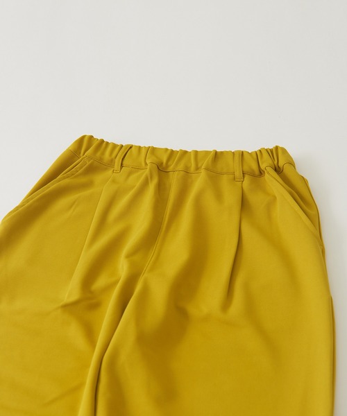 CUBE SUGAR（キューブシュガー）の「無地ポンチウエストゴムイージーカラーパンツ（その他パンツ・レディース・ブラック/ベージュ/グリーン/イエロー/レッド/パープル・M）」の21枚目の写真