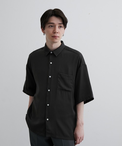 JUNRED(ジュンレッド)の「シルキーサテンハーフスリーブシャツ(シャツ/ブラウス・メンズ・チャコールグレー/ライトグレー/ミント・L/M/LL)」の6枚目の写真