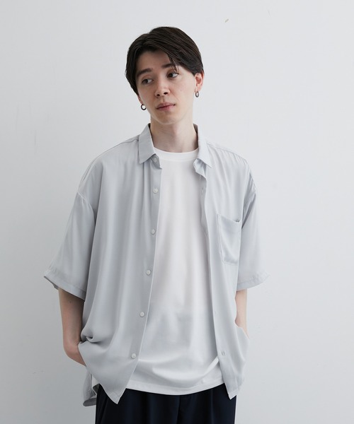 JUNRED(ジュンレッド)の「シルキーサテンハーフスリーブシャツ(シャツ/ブラウス・メンズ・チャコールグレー/ライトグレー/ミント・L/M/LL)」の7枚目の写真