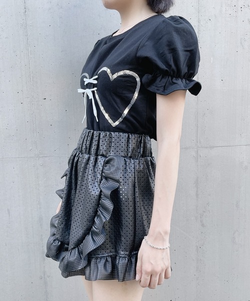 lilLilly（リルリリー）の「カットワークレザーショートパンツ（その他パンツ・レディース・ブラック/アイボリー・FREE）」の7枚目の写真