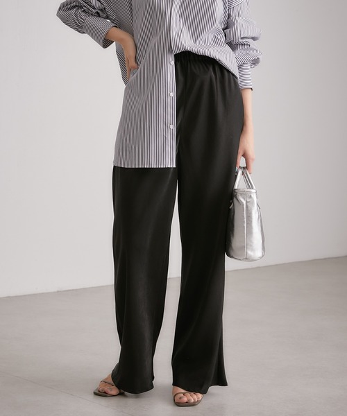 COLLAGE GALLARDAGALANTE（コラージュガリャルダガランテ）の「【OT】落ち感/キレイなライン/サテン地/フィブリルワイドパンツ/手洗い可（その他パンツ・レディース・ブラック/マスタード・FREE）」の20枚目の写真