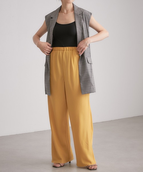 COLLAGE GALLARDAGALANTE（コラージュガリャルダガランテ）の「【OT】落ち感/キレイなライン/サテン地/フィブリルワイドパンツ/手洗い可（その他パンツ・レディース・ブラック/マスタード・FREE）」の4枚目の写真