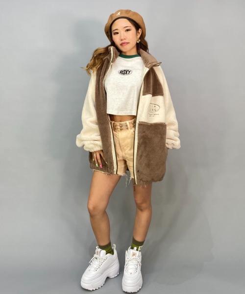 BILLABONG(ビラボン)の「BILLABONG/ビラボン ビッグシルエット/オーバーサイズ/2トーン切り替えボアフルジップジャケット BC014-759(ムートンコート・レディース・ブラウン/ブルー/ブラック・M/L)」の21枚目の写真