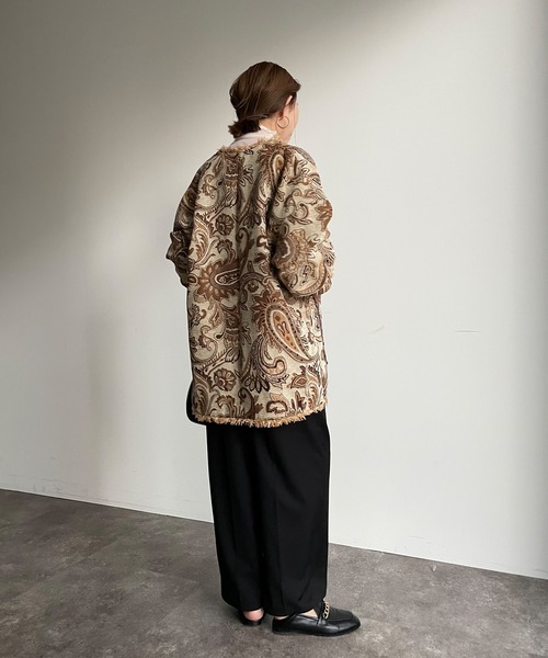 DouDou（ドゥドゥ）の「【WEB限定】ゴブランハーフコート（ノーカラーコート・レディース・アイボリー/ブルー・FREE）」の3枚目の写真