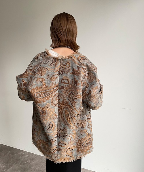 DouDou（ドゥドゥ）の「【WEB限定】ゴブランハーフコート（ノーカラーコート・レディース・アイボリー/ブルー・FREE）」の6枚目の写真