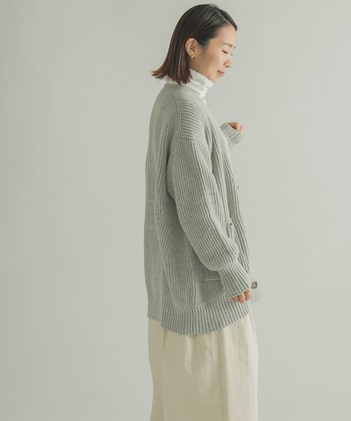 FORK&SPOON(フォークアンドスプーン)の「『WEB/一部店舗限定カラー』FORK&SPOON 両畦ニットカーディガン(ニット/セーター・レディース・ピンク/ブルー/グレー系その他/キャメル・1)」の6枚目の写真