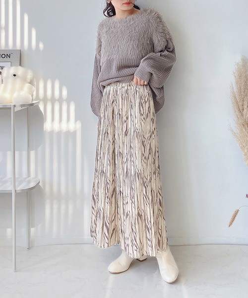 AS KNOW AS plus（アズノゥアズプラス）の「♪ゆらり消しプリーツスカート（スカート・レディース・ベージュ系その他/ホワイト系その他/ブラウン系その他/ブラック系その他・FREE）」の11枚目の写真