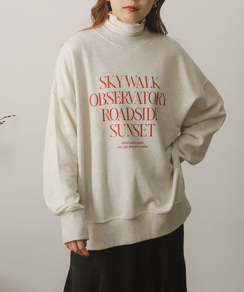 SENSE OF PLACE by URBAN RESEARCH（センスオブプレイスバイアーバンリサーチ）の「グラフィックルーズスウェット（スウェット・レディース・その他1/その他2/その他3・ONE）」の2枚目の写真