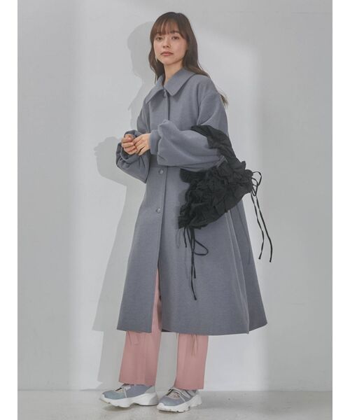 merry jenny（メリージェニー）の「frilly gather shoulder bag（ショルダーバッグ・レディース・アイボリー/ブラック・FREE）」の8枚目の写真