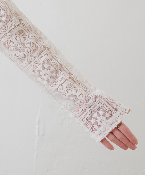 PUAL CE CIN（ピュアルセシン）の「ラッセルレースプルオーバー（Tシャツ/カットソー・レディース・オフホワイト/ブラック・FREE）」の4枚目の写真