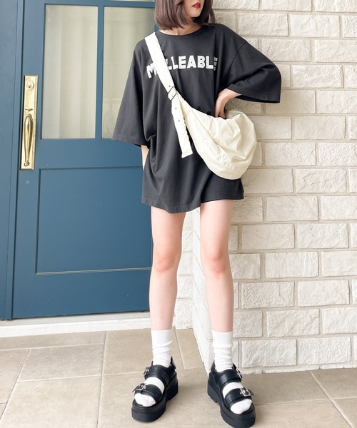 Heather（ヘザー）の「Wベルトバルキーソールサンダル　182408（サンダル・レディース・ブラック/アイボリー・L/M）」の11枚目の写真