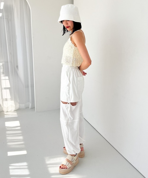 Heather（ヘザー）の「Wベルトバルキーソールサンダル　182408（サンダル・レディース・ブラック/アイボリー・L/M）」の17枚目の写真