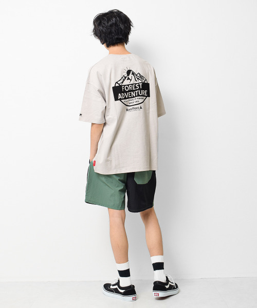 RAT EFFECT(ラットエフェクト)の「FOREST ADVENTUREビッグTシャツ(Tシャツ/カットソー・キッズ・ライトグレー/ブラック/グレイッシュベージュ/オフホワイト・170/150/130/160/140/120)」の22枚目の写真