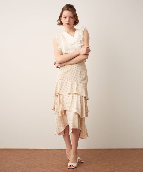 DEICY（デイシー）の「フリルシアーノースリーブブラウス