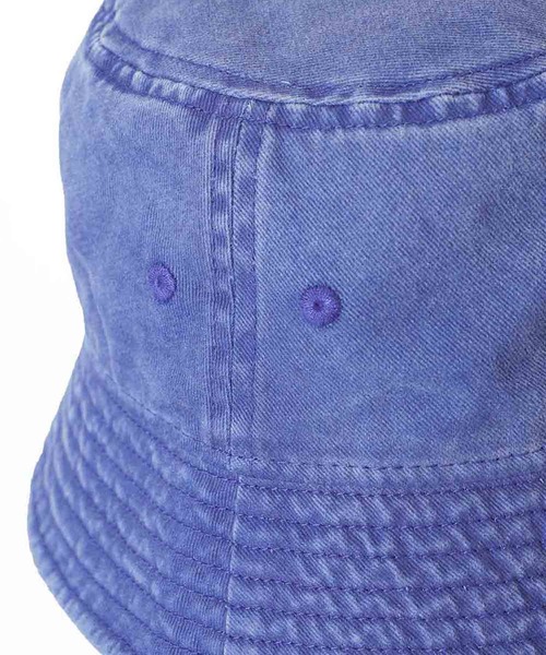 X-girl（エックスガール）の「WASHED BUCKET HAT（ハット・レディース・ブルー/ブラック/ピンク・ONE SIZE）」の5枚目の写真