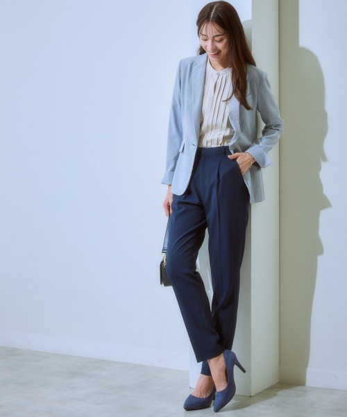 7days Life Styling(セブンデイズライフスタイリング)の「【ひんやり接触冷感】ブラウス見えシルケットポンチピンタックカットソートップス(Tシャツ/カットソー・レディース・グレイッシュベージュ/ブラック/オフホワイト/ブルーグレー/ミント・M/LL/S/L)」の17枚目の写真