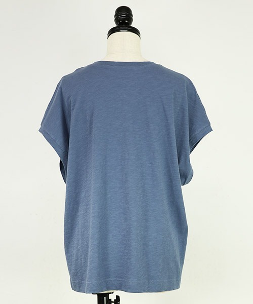 and it_(アンドイット)の「コットンスラブシンプルルーズTシャツ(Tシャツ/カットソー・レディース・キナリ/ミント/モカ/ブラック/ピンク/ブルー・M/L)」の17枚目の写真