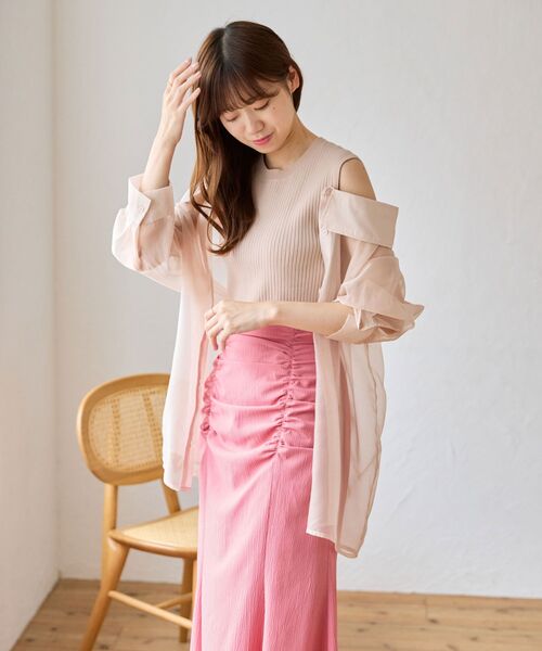 MAJESTIC LEGON(マジェスティックレゴン)の「タンクセットシアーシャツ(シャツ/ブラウス・レディース・ピンク/ブルー/A/ブラック・MEDIUM)」の4枚目の写真