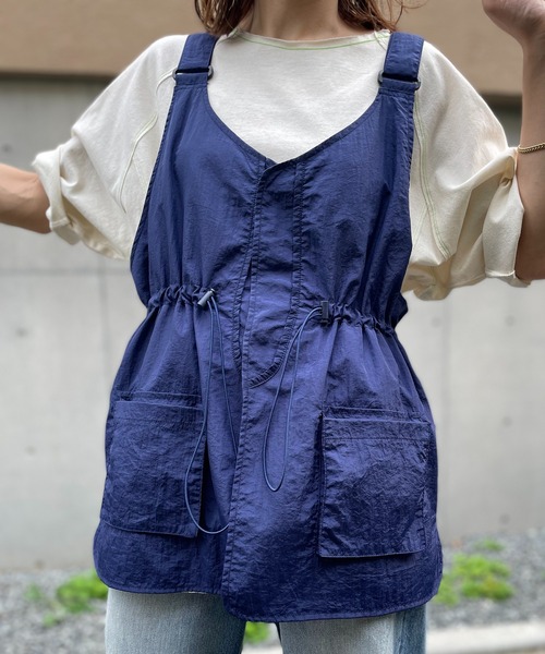 mi via loca（ミヴィアロカ）の「ドロスト ナイロンフィッシングベスト（ベスト・レディース・ネイビー/ピンク/ナチュラル/ライトカーキ/グレー・FREE）」の20枚目の写真